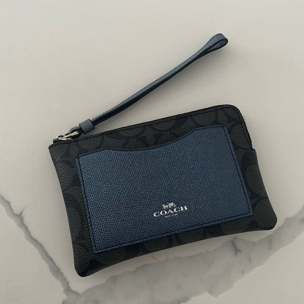 Coach Black Blue Leather Wristlet